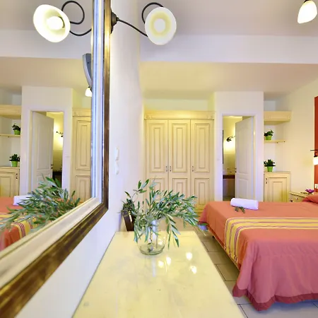 Pelican Hotel Mykonos Town