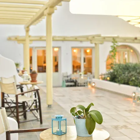 Pelican Mykonos Town