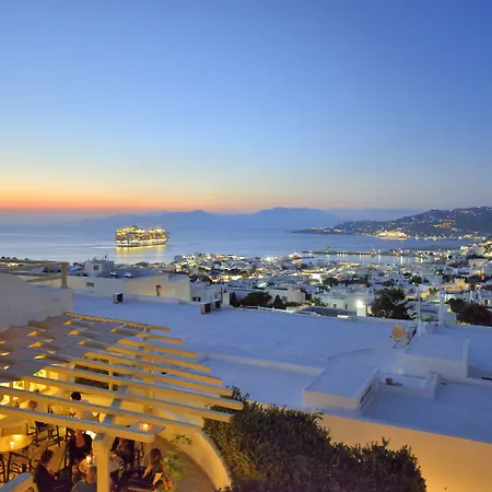 Pelican Hotel Mykonos Town