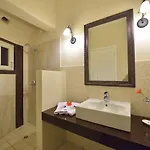 Pelican Mykonos Town